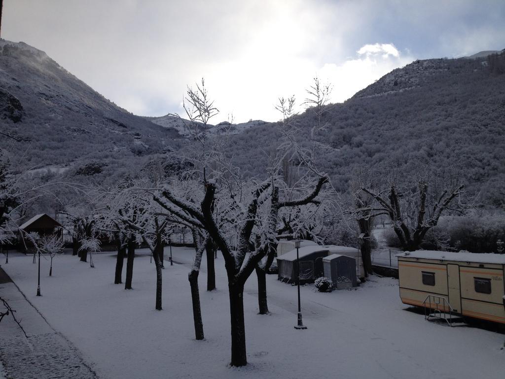 Camping Boneta Barruera Ngoại thất bức ảnh