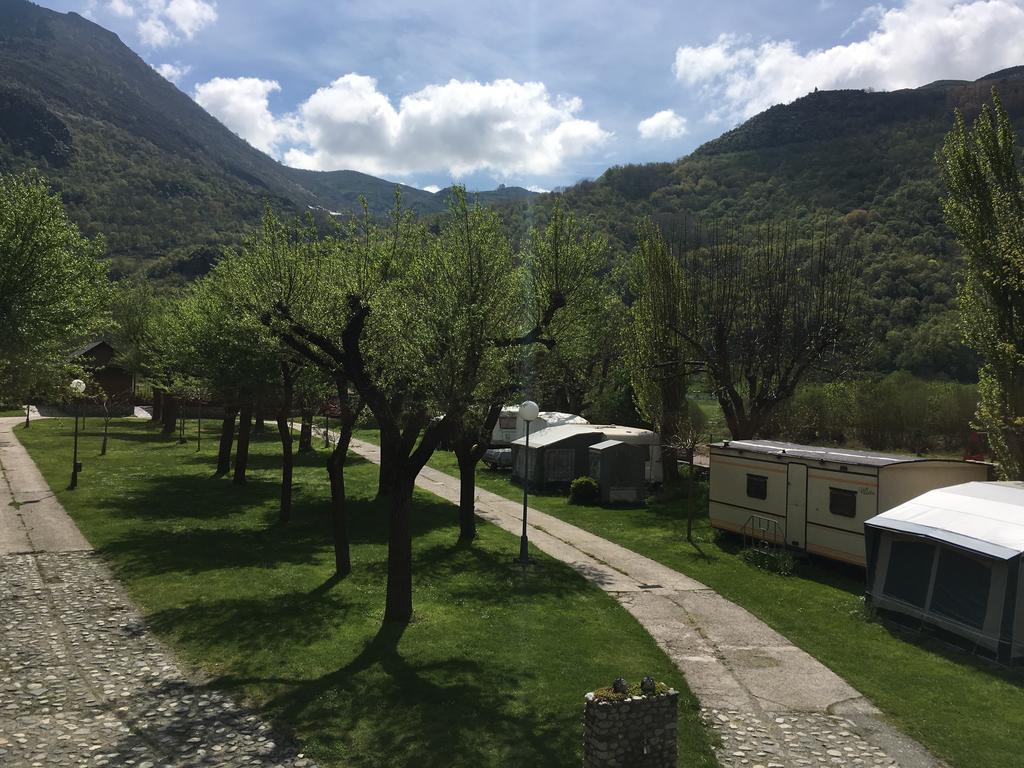 Camping Boneta Barruera Ngoại thất bức ảnh