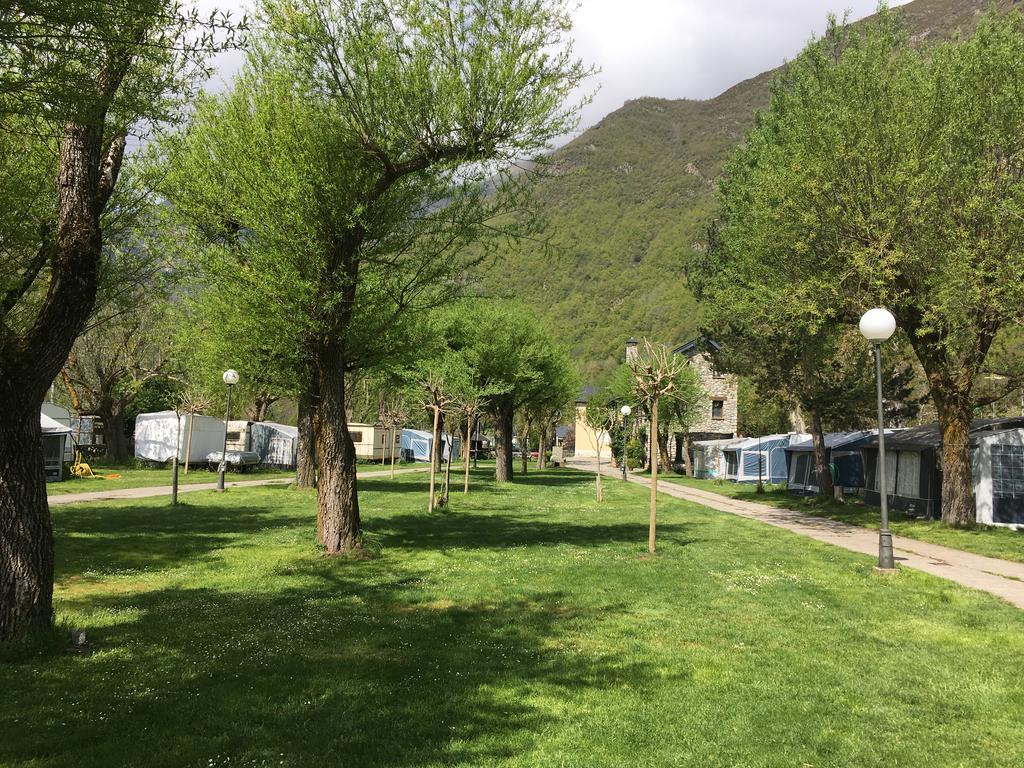 Camping Boneta Barruera Ngoại thất bức ảnh